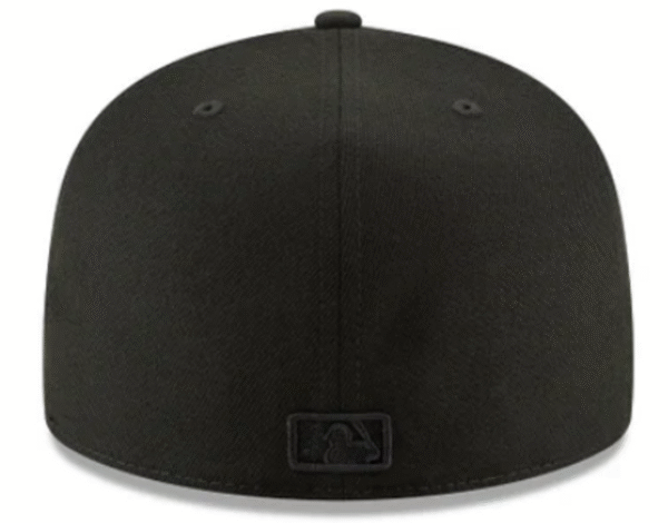 New Era Yankees 59FIFTY Black/Black Tonal Cap - Image 2