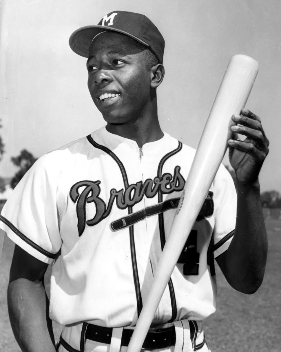 hank-aaron-in-uniform.jpg